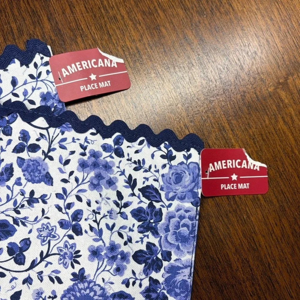Americana Jo-Ann Blue White Floral Toile Ric Rac Placemats Set of 2 14x20 Cotton